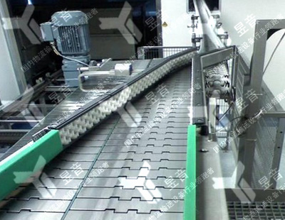 使用不銹鋼鏈板對(duì)其保養(yǎng)必不可少